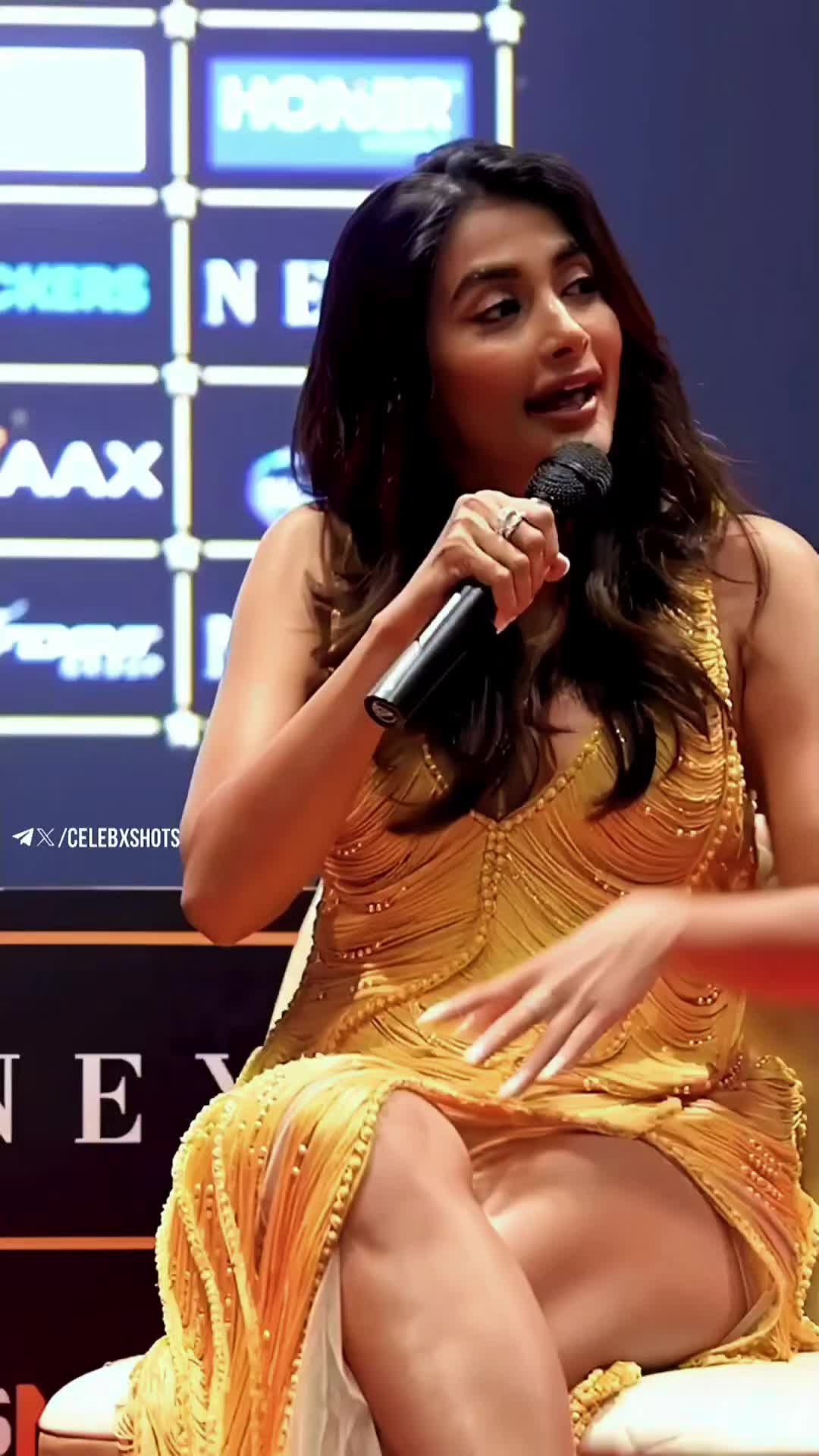 @ActressGlamSpot