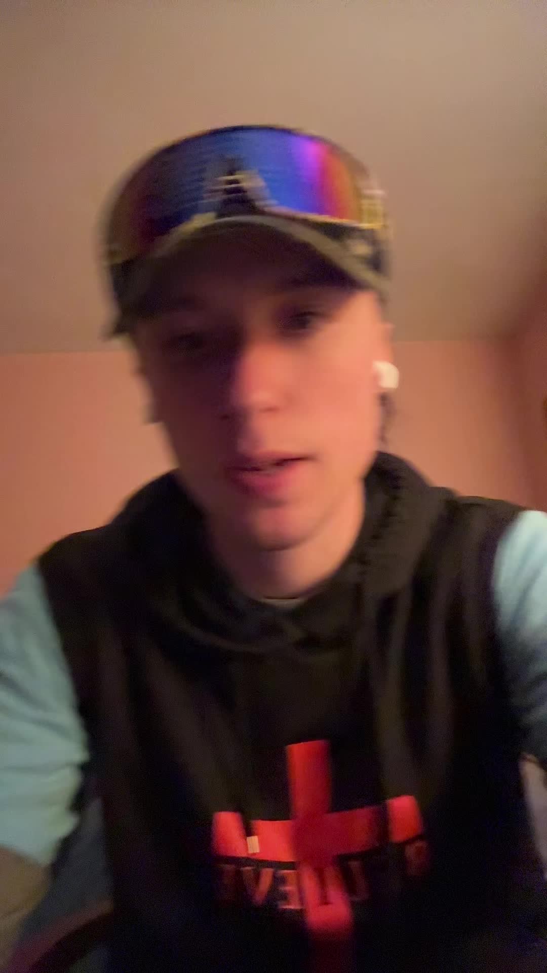 @clown97$