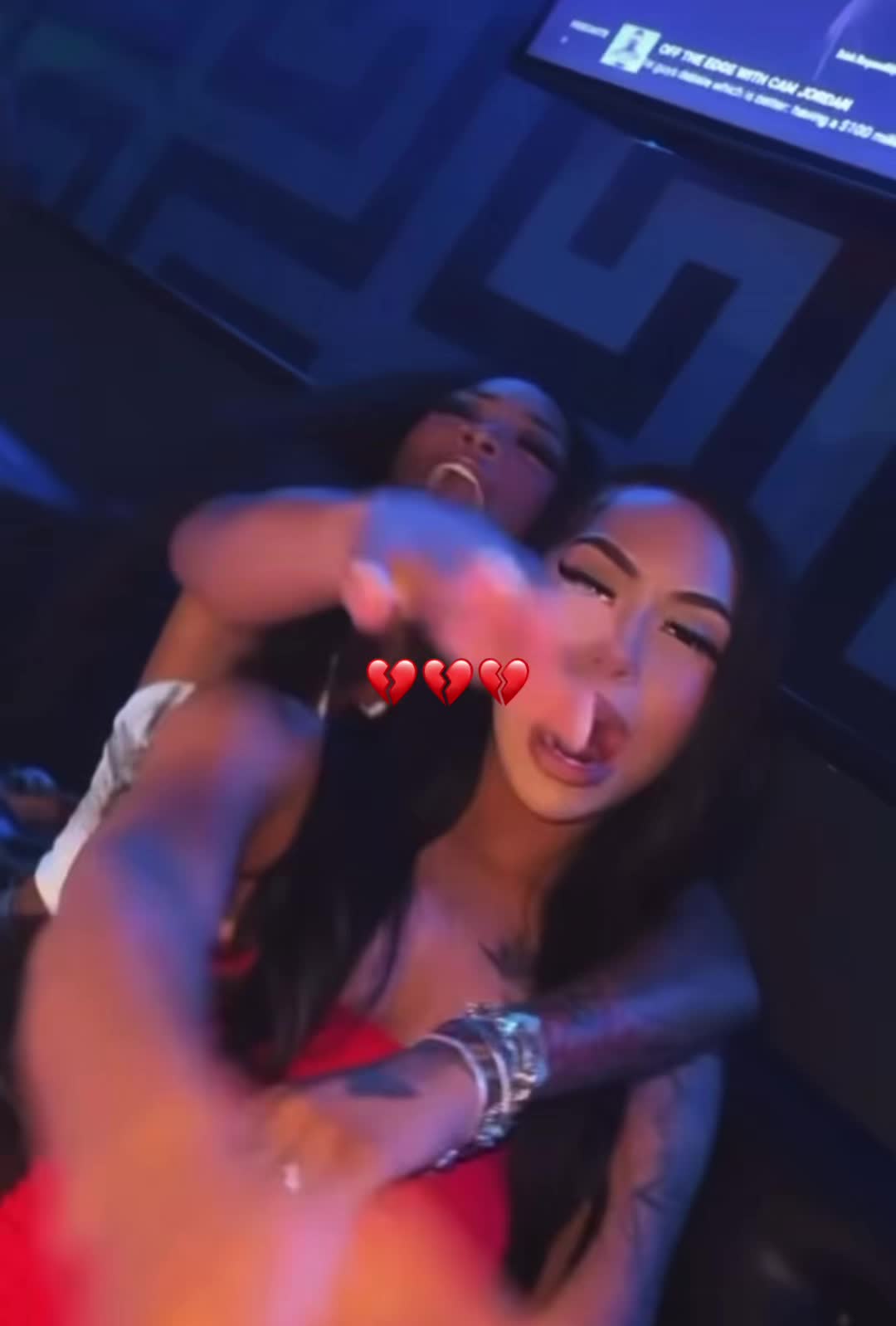 @niyaad