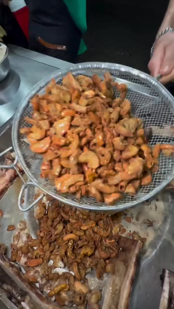@tolucastreetfood