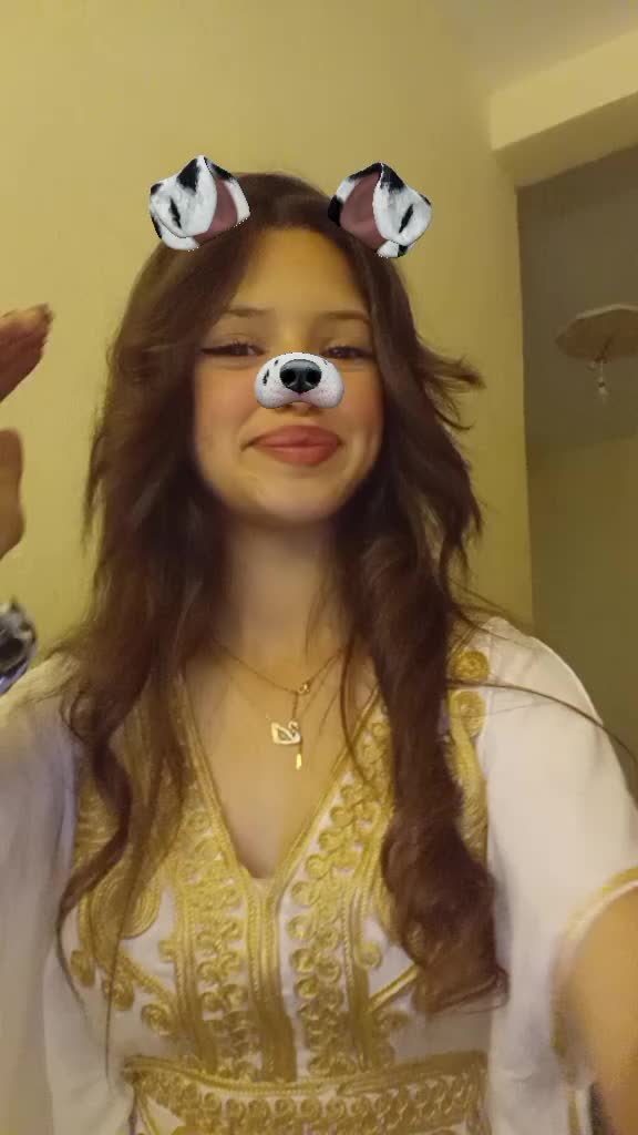 @أَيَــــــــــــةٰ🇲🇦
