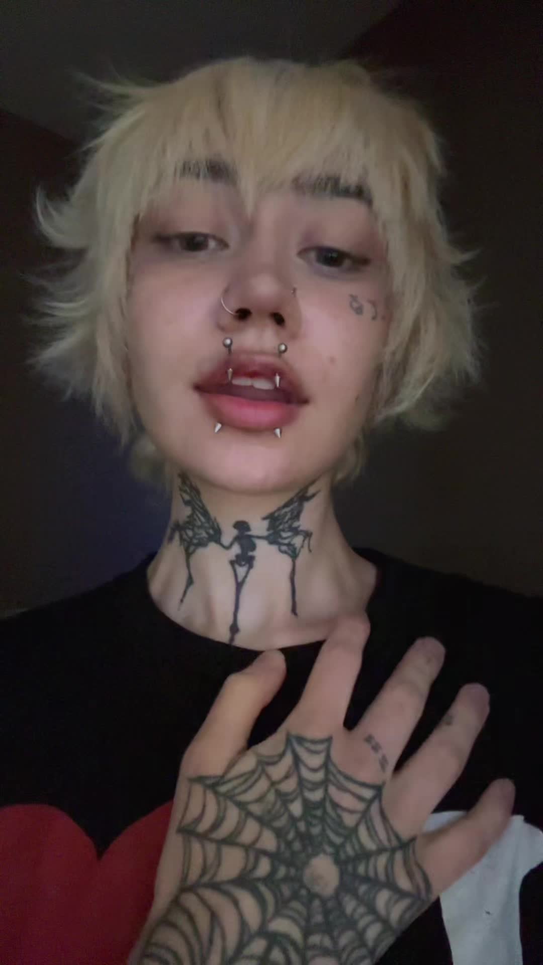 @xknifey
