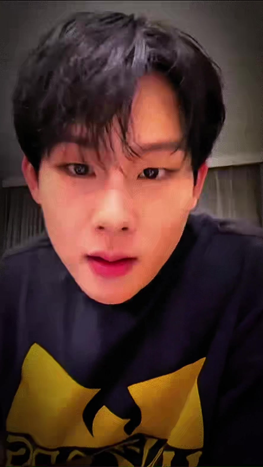 @Monbebe 🎧🦊🥟