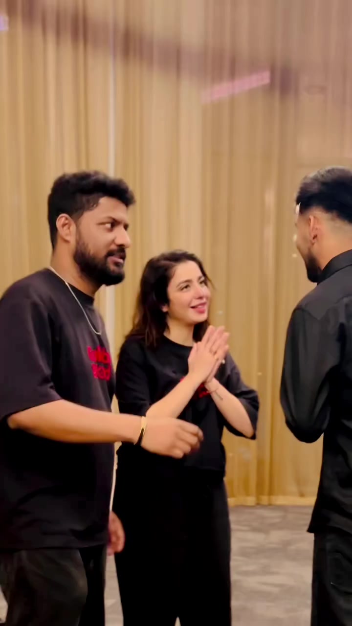 @Jasmine Sandlas