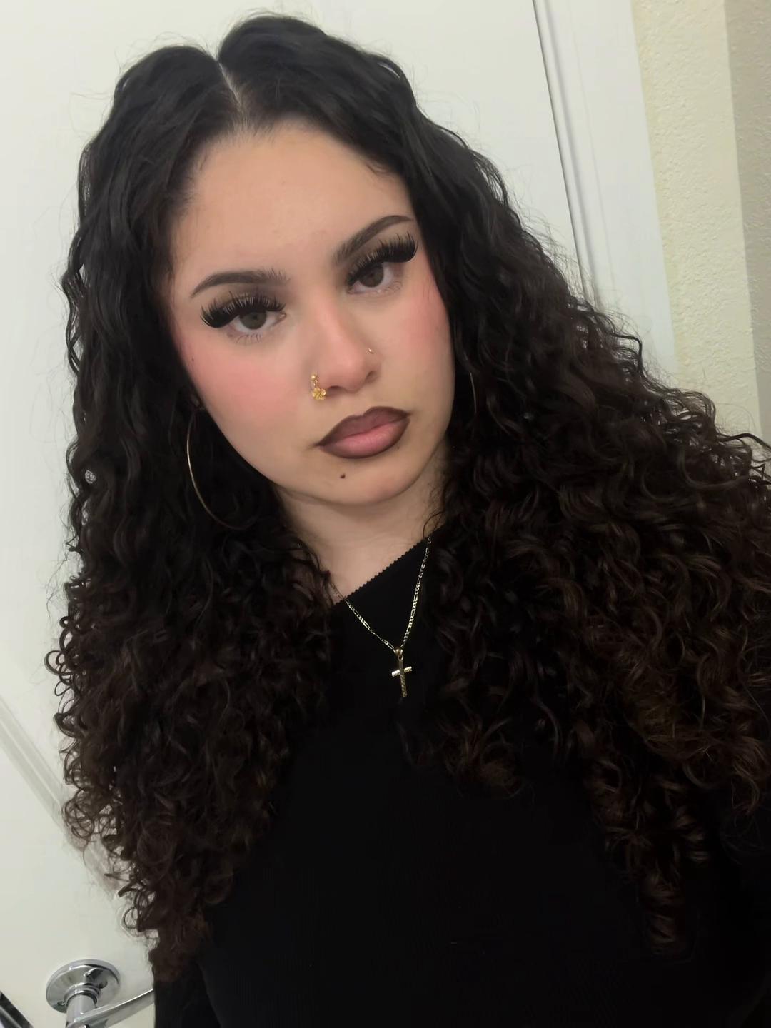 @𝒮𝑒𝓇𝑒𝓃𝒶🎀