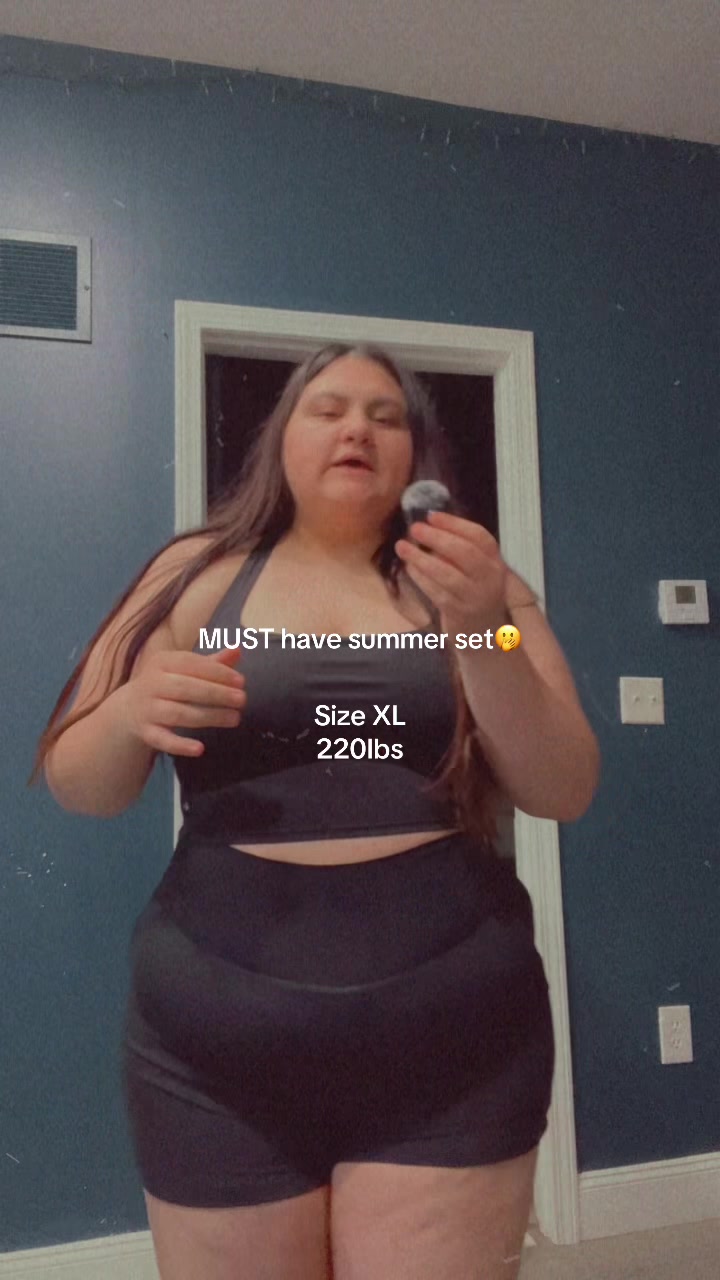 @Lexi🦋 | Plus Size Creator