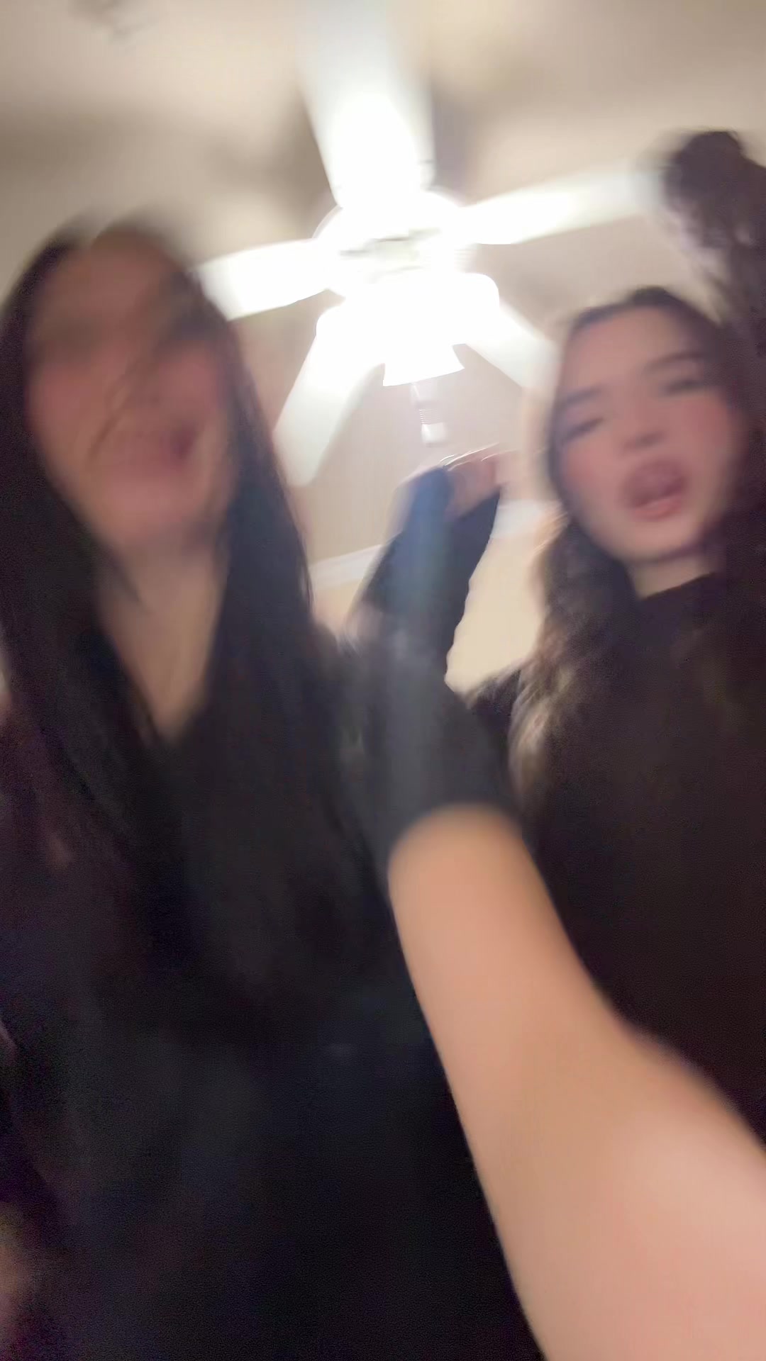 @tarynnmuniz