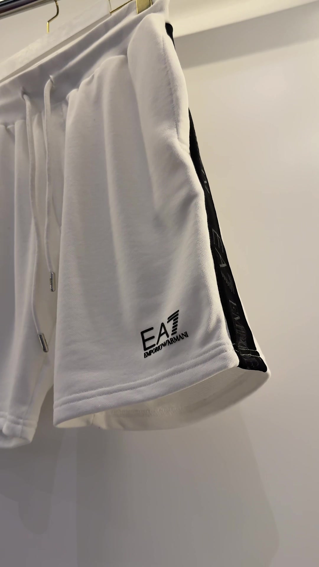 @REAL WEAR