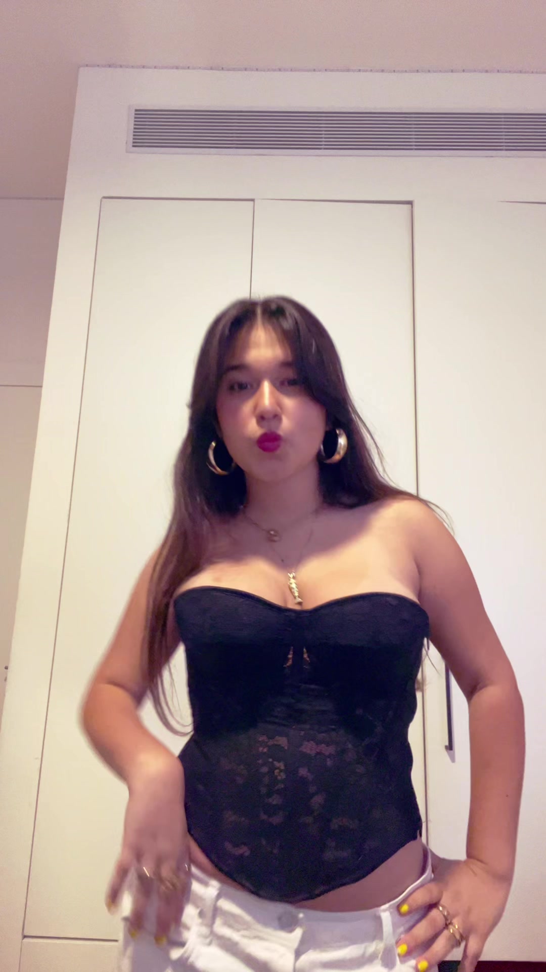@emmaserfati
