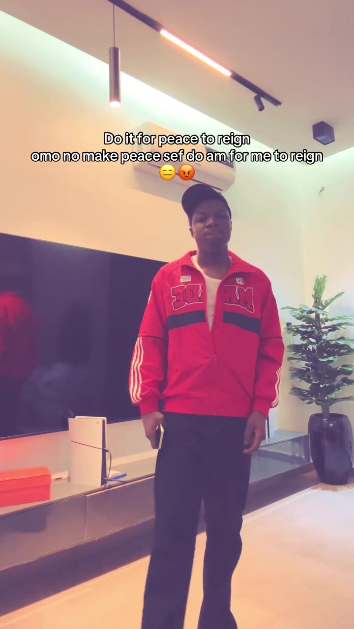 @🪽𝐅𝐚𝐦𝐨𝐮𝐬 G 🦉🦇