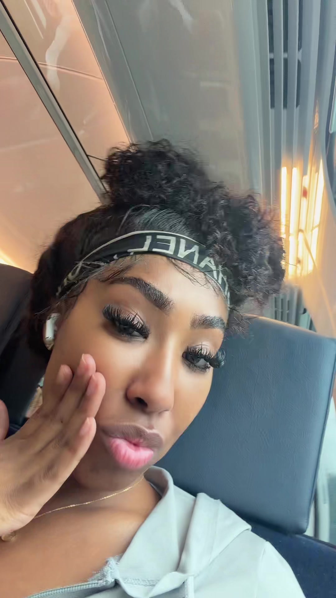 @UMBOIYE