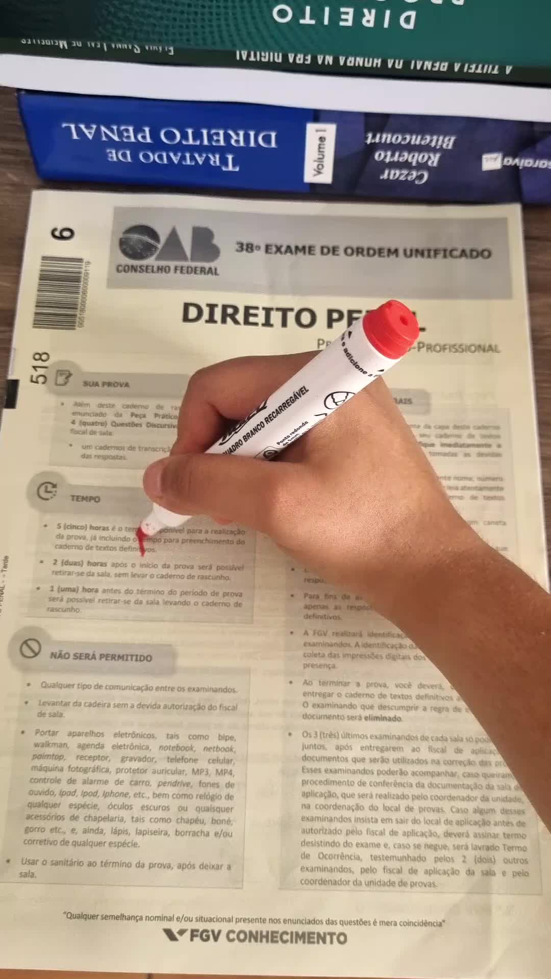 @Ph&acirc;mella Paula
