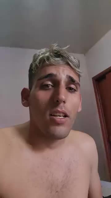 @elcarly
