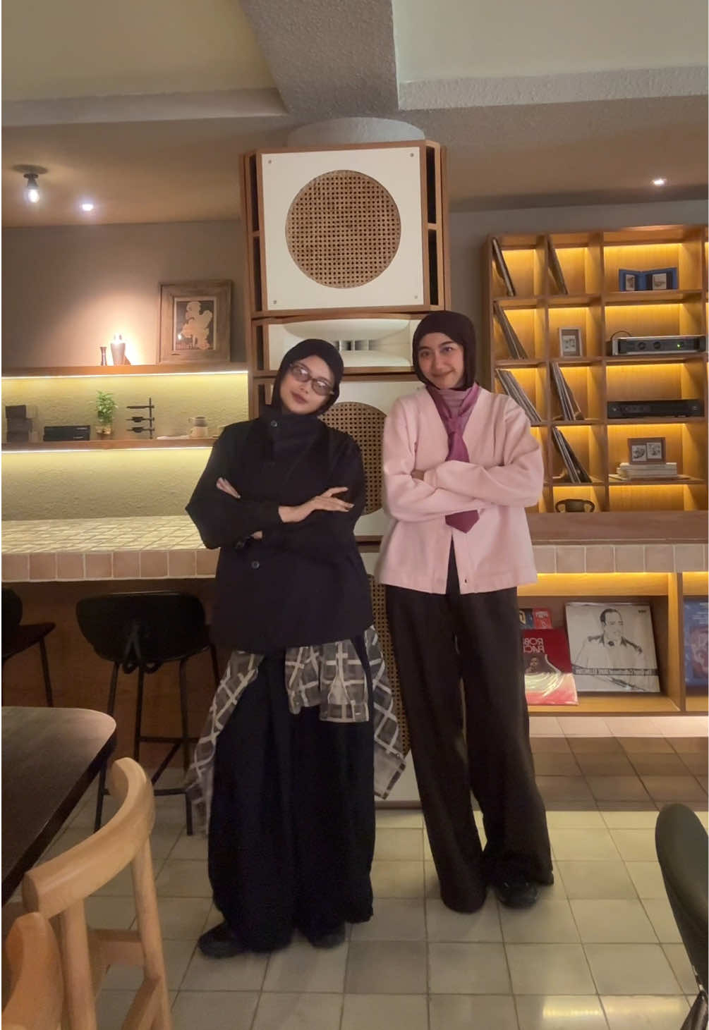 @ash🛋️