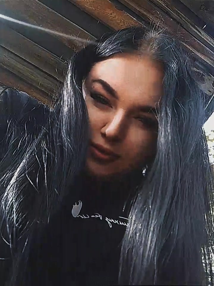 @♡𝓐𝓷𝓰𝓮𝓵𝓲𝓷𝓪♡