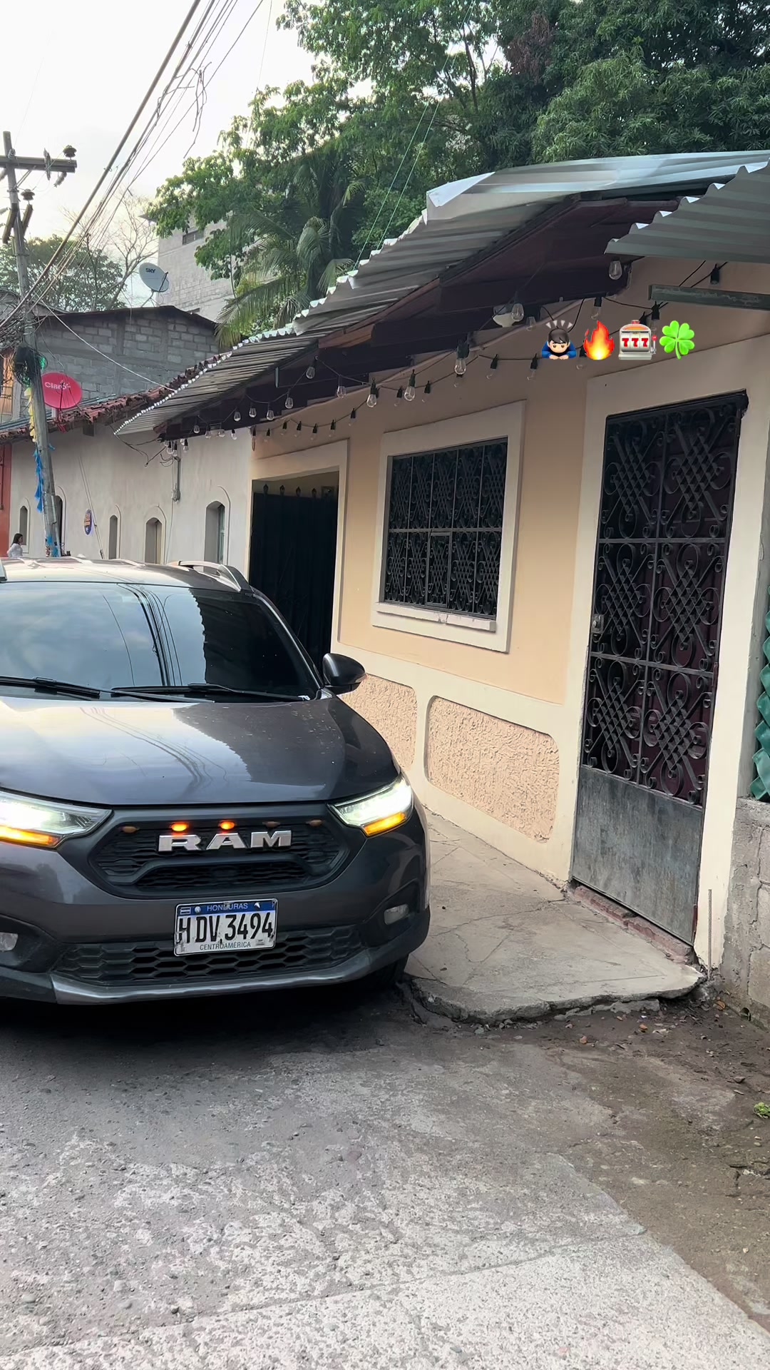 @๐ธ๐