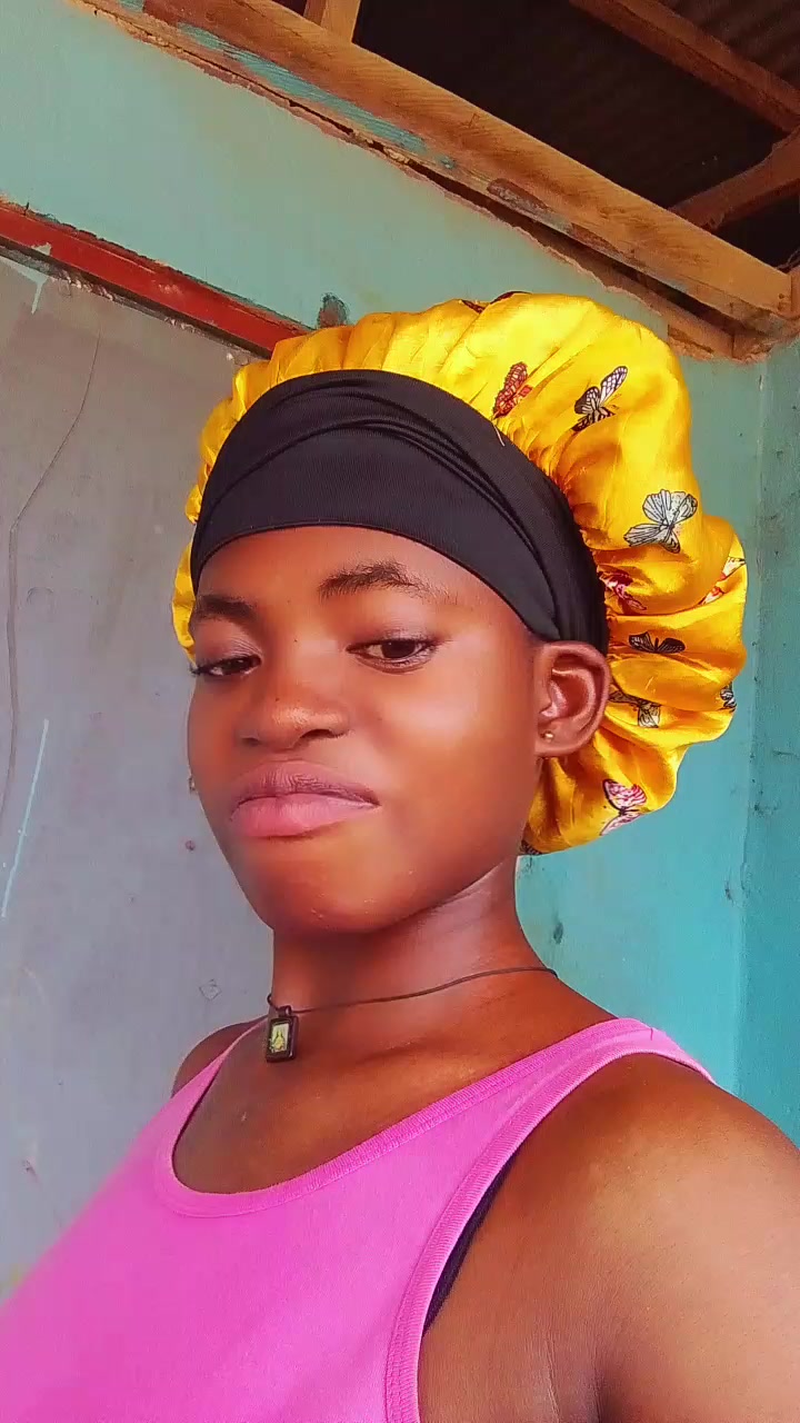 @💖👑Flower girl🌹( Amaghana Ba