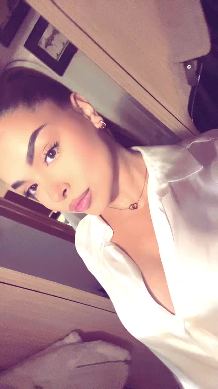 @dinajo