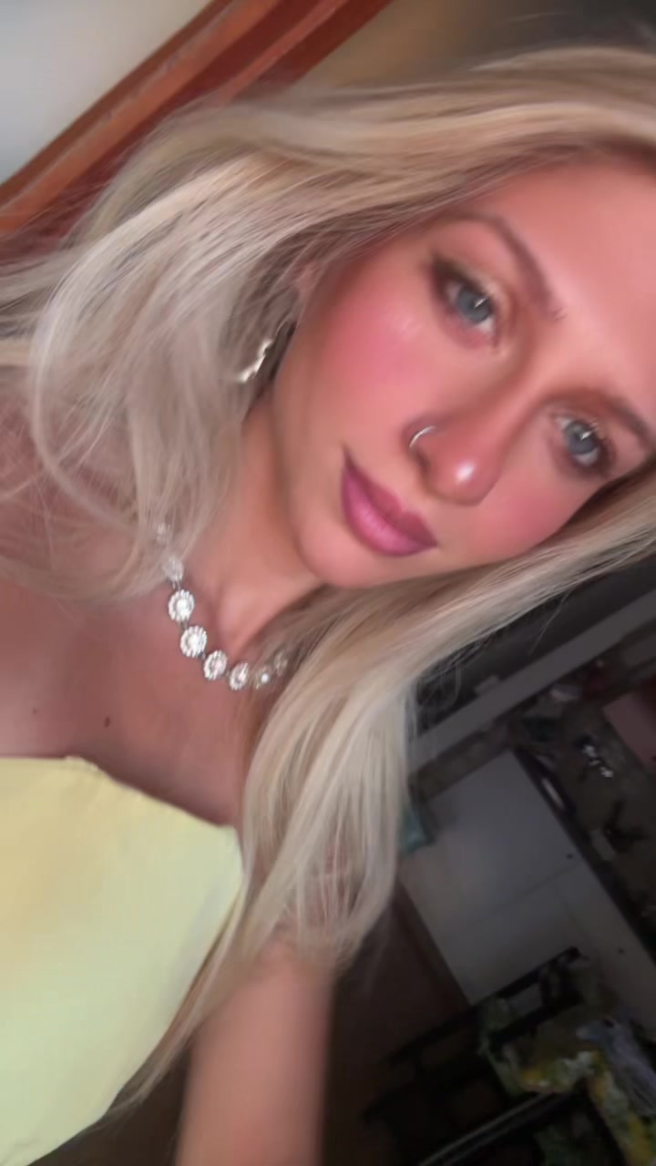 @Vero Rouge.🎀💁🏼&zwj;♀️