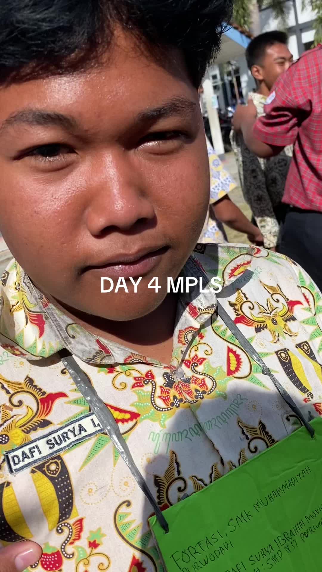 @VINZZ & 💤👑🌹🧸🐣🤍