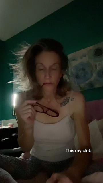 @neuroticgypsy
