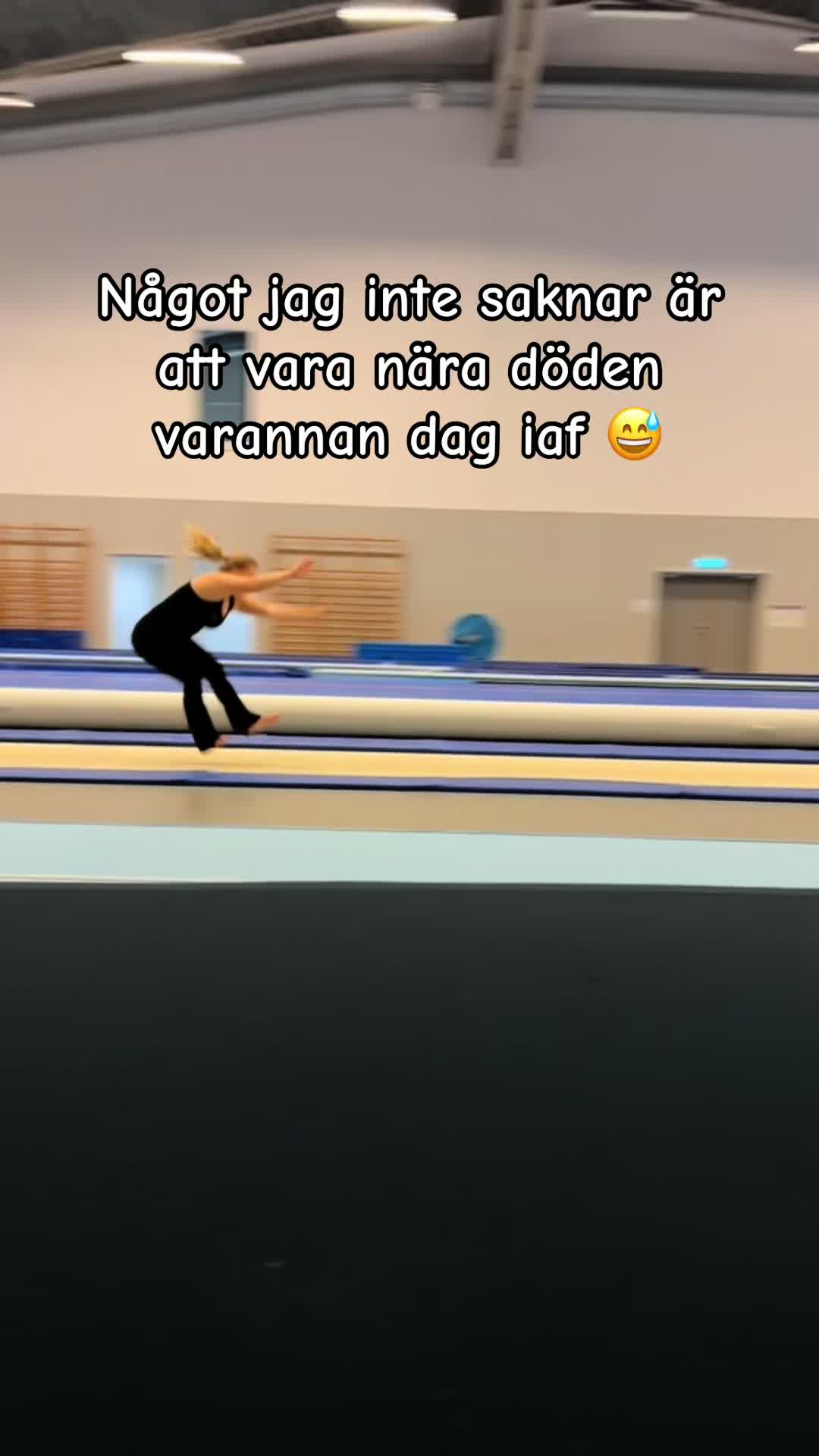 @Olivia &Aring;str&ouml;m