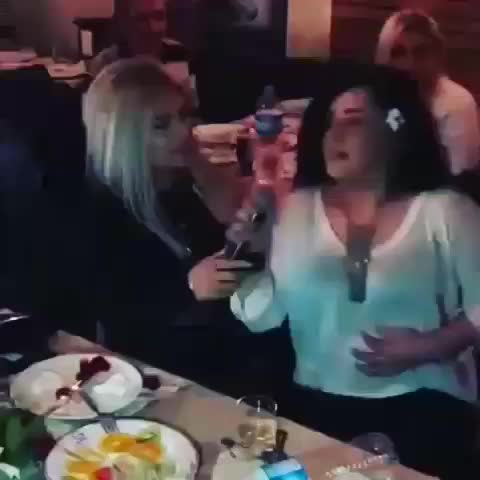 @Ayşe Güler