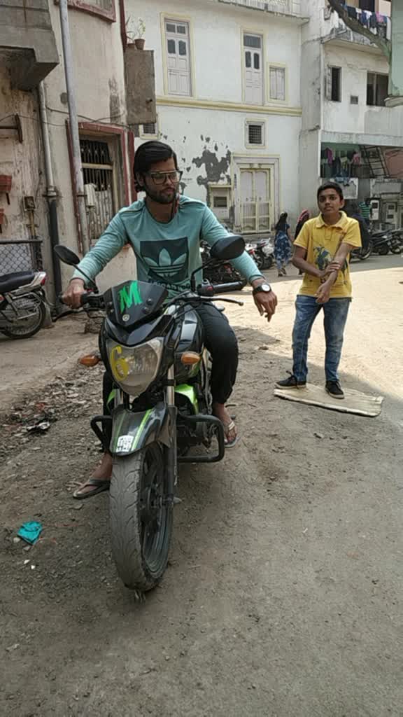 @Moazzam FZ