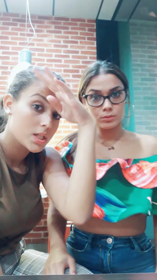 @meelanyyyy