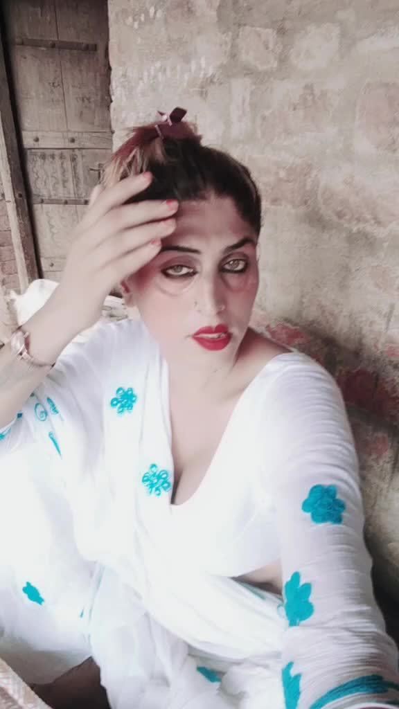 @Chandni kinnar Maan