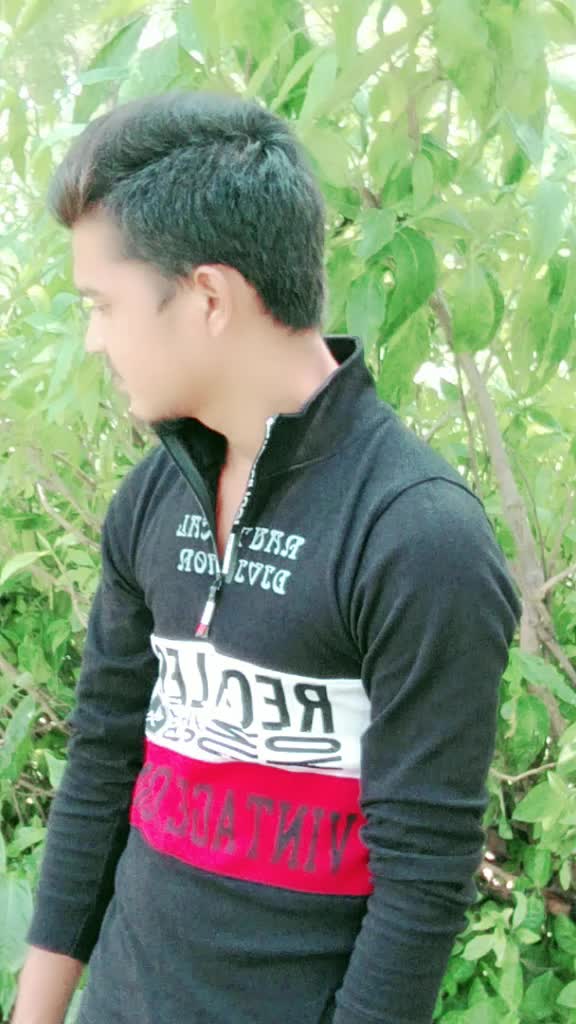 @Bablu.......🤚