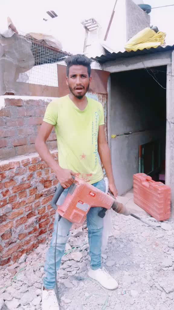 @mr_raj@_..._.👑