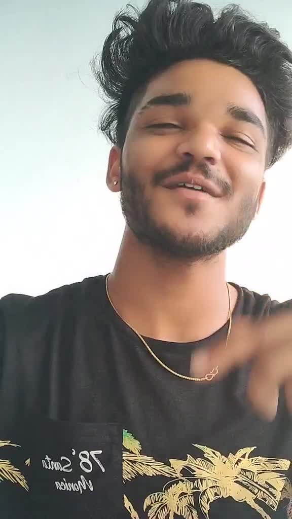 @Hãrshâ Thê Smîlê