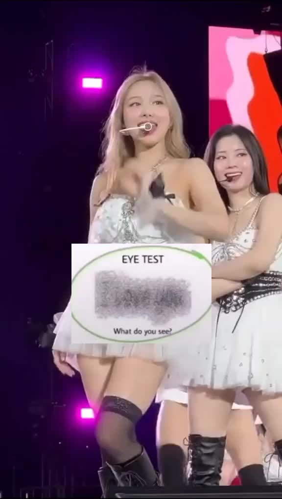 @Jennie& V are babes