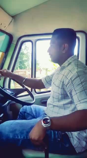 @കിളി കാരുണ്യ😜😜😜😜
