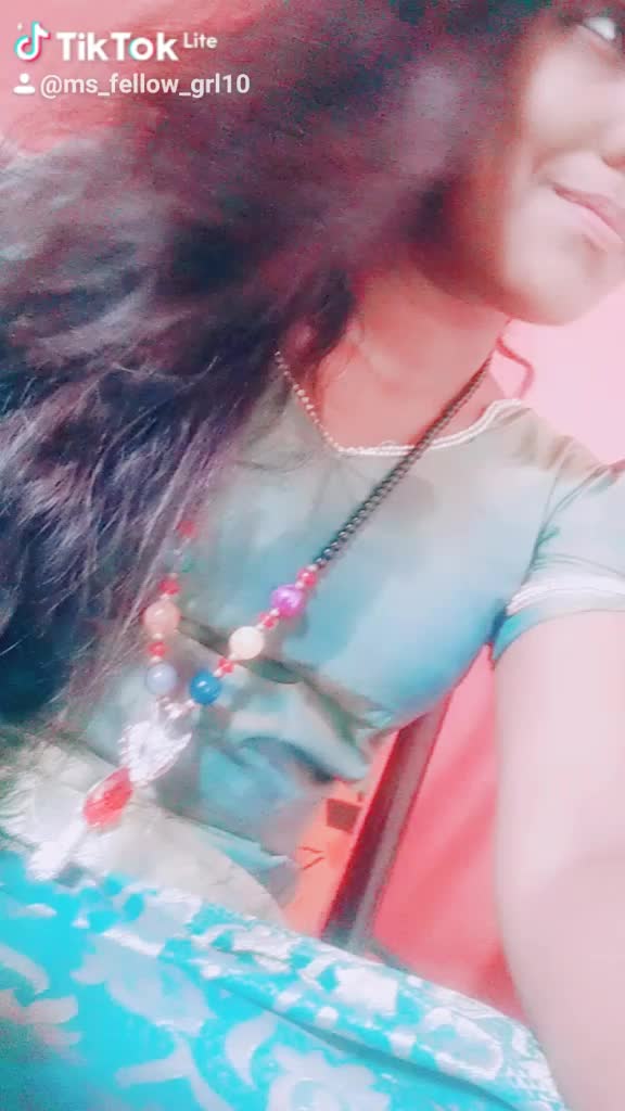 @Diya_arz