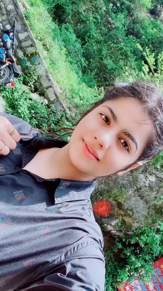 @Mithiiqueen👩&zwj;❤️&zwj;👨