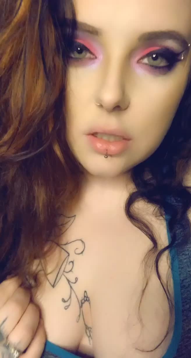 @Nikki