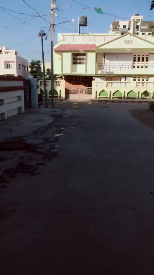 @Divubhazala_5704