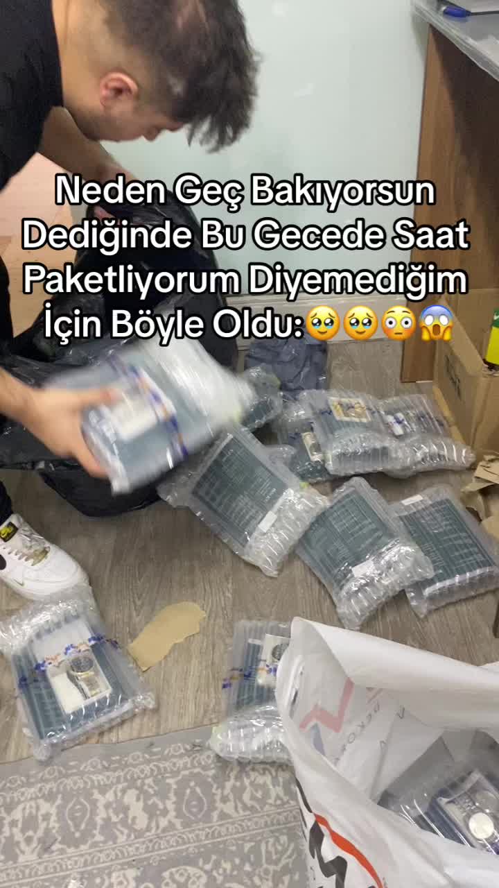 @uczsaat.com