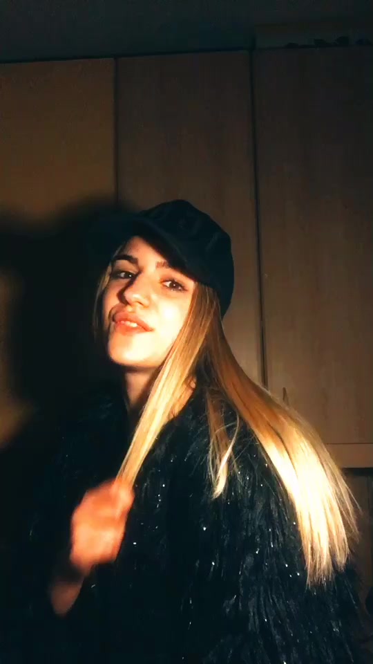 @aurorangeloni