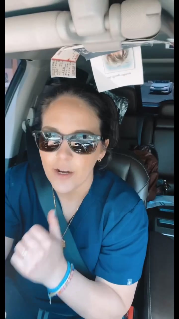@dorothytoups