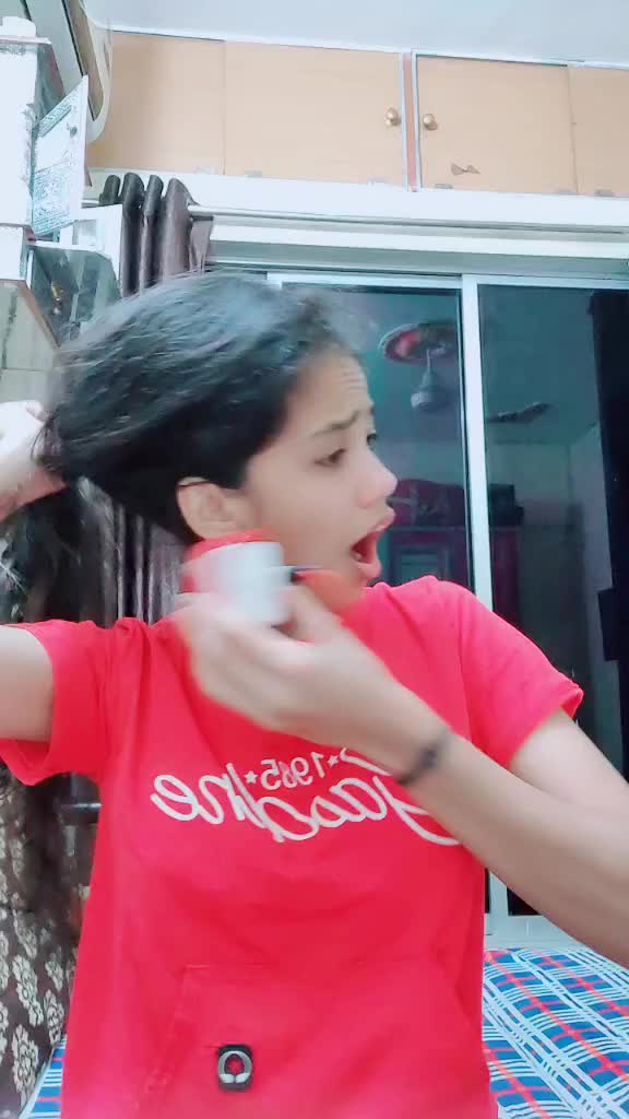 @thecurlygirl