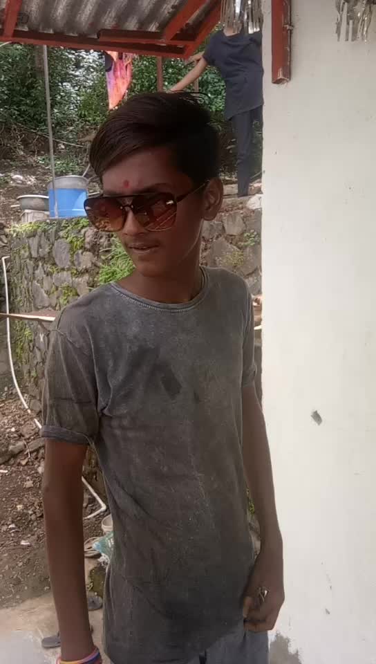 @😎_A_M_I_T_😎
