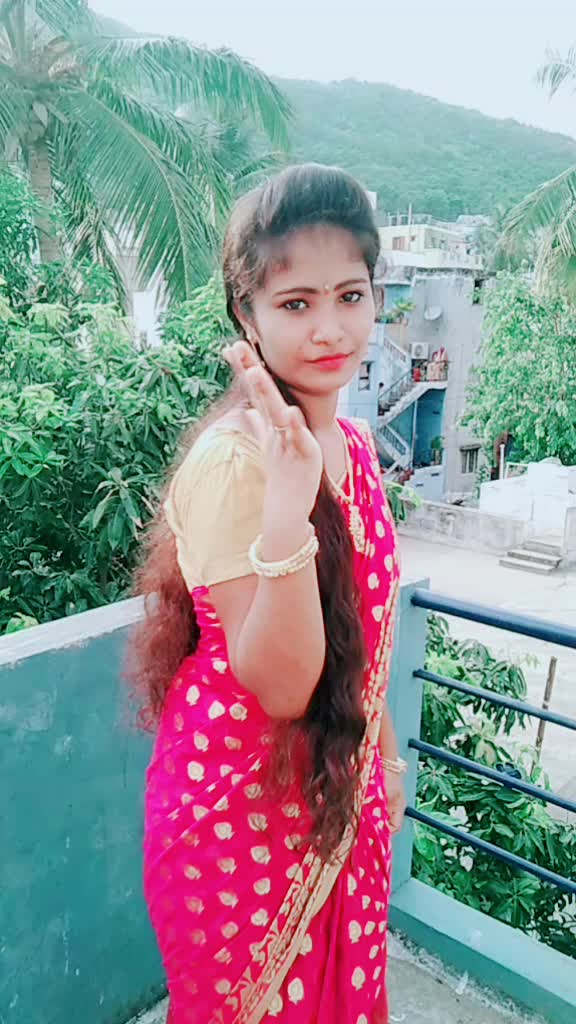@😍__M_A_D_H_U__😍