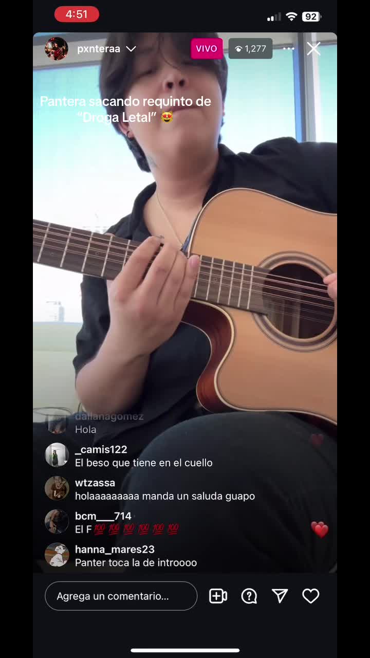 @santanax0701_