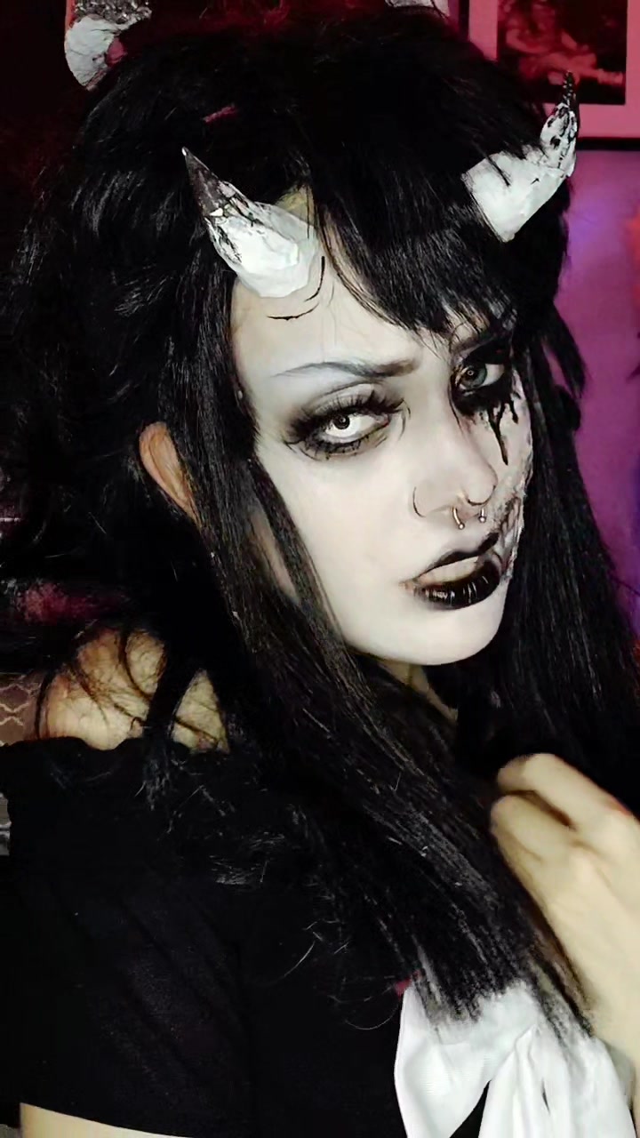@MarilouCosplay