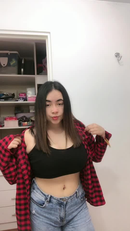@Andrea Lagos🐭