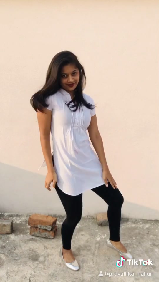 @pravallika_nalluri