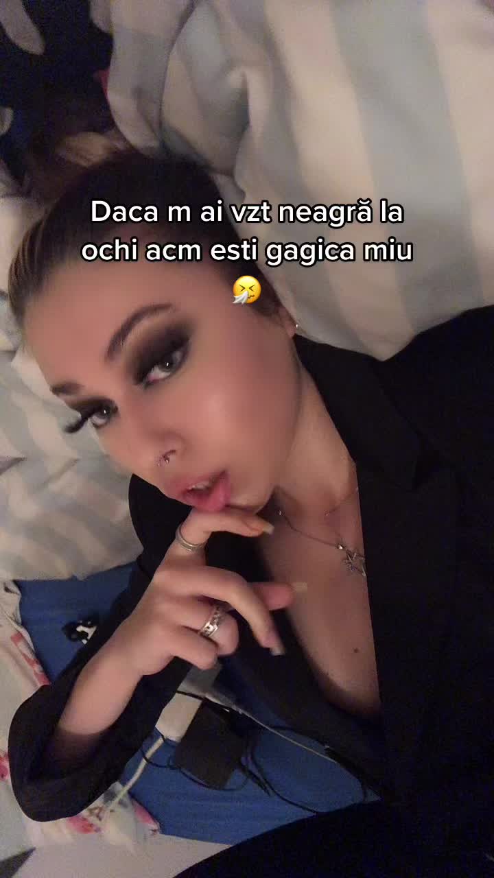 @Izabella_bucur